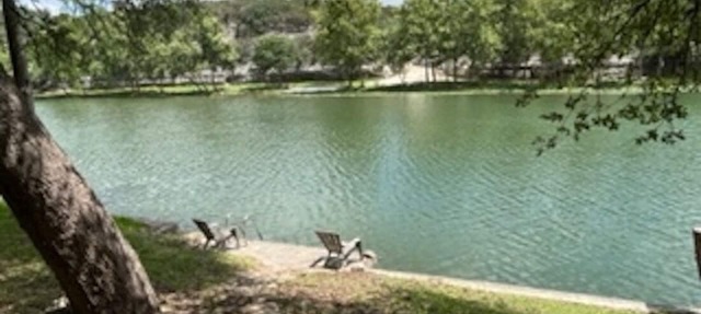 Charming Cabin Overlooking the Guadalupe River - Just steps to the river in Hunt