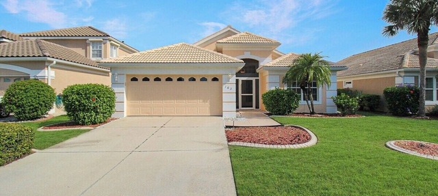Charming Home In Wexford On The Green - Ibis Paradise in Venice