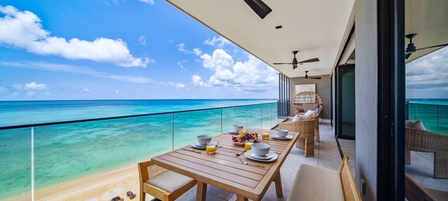 Chic Beachfront Condo - Allure 503 in Brighton Beach