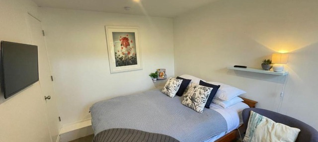 Comfy Private Studio in Wellington