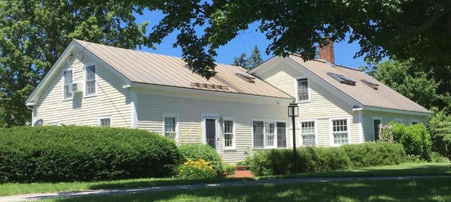 Cornwall Orchards Bed & Breakfast in Cornwall