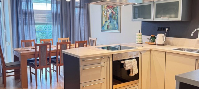 DiamondVilla, 4 bedroom Apartment, garden & spa in Hlavní mesto Praha