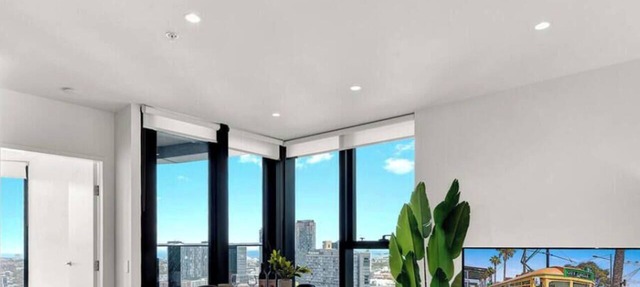 Docklands Skyline Luxury Stay w/Panoramic View in Docklands