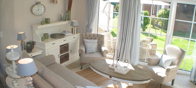 Exclusive apartment with garden and fireplace near the beach in Zingst