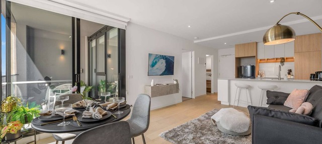 Executive Designer Dreaming Home with All you need in Moonee Ponds