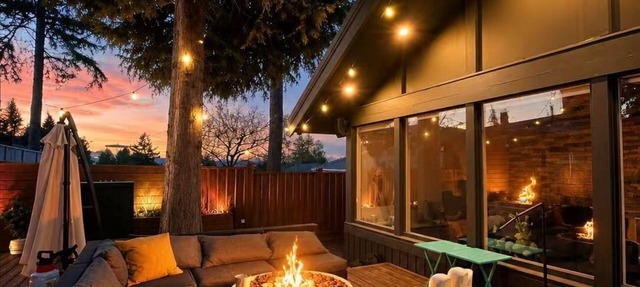 Family-Friendly 3BR Suite with Mount Baker & Bay Views in Delta