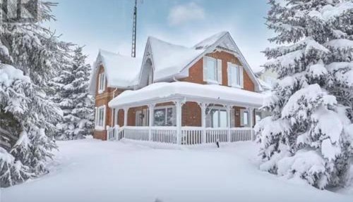 Farmhouse Resort in Midhurst