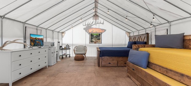 Furnished Glamping Tent/King Bed/Access to the Red River - Elusive Elk - #1 in Stanton
