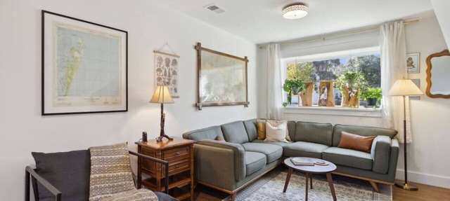 #G 2-Story, Modern Rustic Apt in Cntrl Downtown in St. Marys