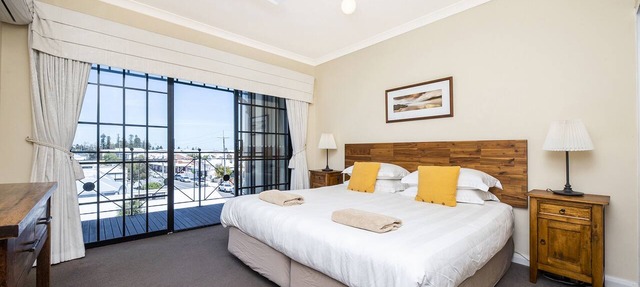 Great value 2 bedroom apartment in the heart of South Fremantle in Fremantle