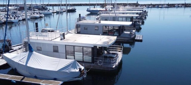 Hausboot in Boltenhagen in Boltenhagen