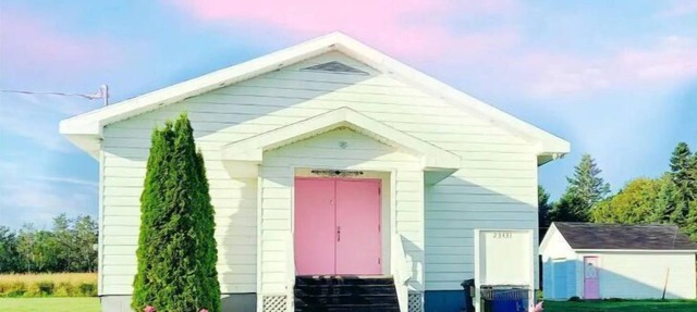 Heavenly Bayside Converted Church 4600sqft 2+Acres with Water view in Nash Creek