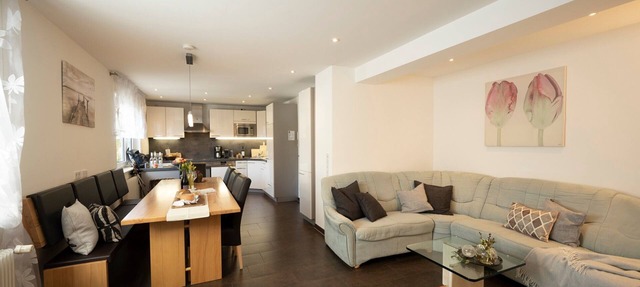 Holiday Home "Hulda" near Lake Constance (5 min by car) with Balcony, Terrace & Garden in Öhningen-Schienen