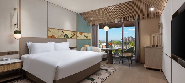 Holiday Inn Deqing Xinshi Ancient Town by IHG in Huzhou