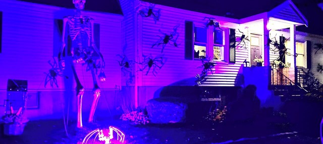 In home mini wing private space. 💜Stay at Hal's Salem, MA in Salem