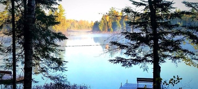 Lake Days, Bonfires & Cabin Nights 2 Bedrooms/2 Bathrooms in Boulder Junction