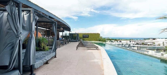 Luminous 1 Br. Steps away from the Beach in Playa del Carmen