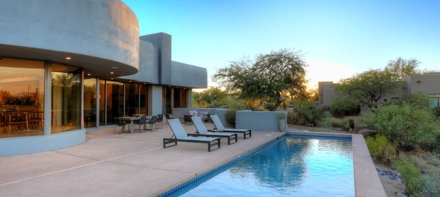 Luxurious, Contemporary, Resort Style, 4 Bedroom, on 15th Tee of Troon North. in Scottsdale