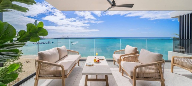 Luxury Beachfront Condo - Allure 501 in Brighton Beach