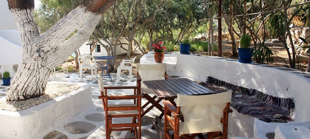 Meltemi 2 bedroom apartment in Paros