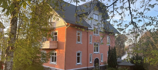 Moderne Ferienwohnung in Alter Villa am Rande des Thüringer Waldes in Georgenthal/Thüringer Wald