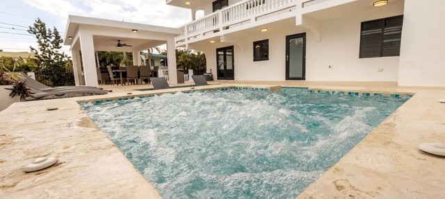 Modern Duplex with Heated Pool - Short Walk to Beach in Rincon