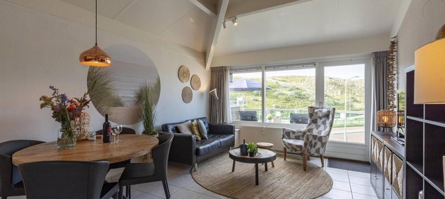 Modern Vakantie Appartement Voor 2 Personen, Gelegen Tegenover de Strandopgang van Callantsoog in Callantsoog