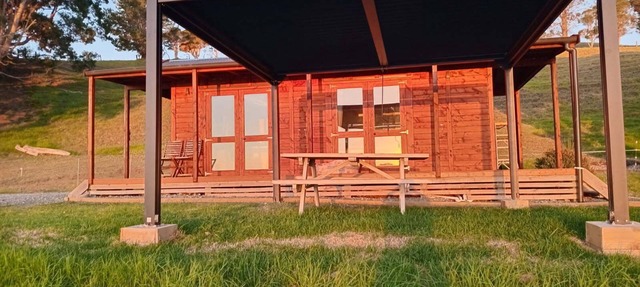 No other quite like it! Waterfront private cabin stay. in Mangonui