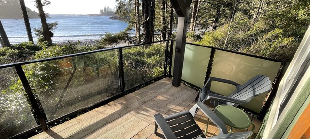 Oceanfront Cabin with Breathtaking Views! ⎮ Sitka in Ucluelet