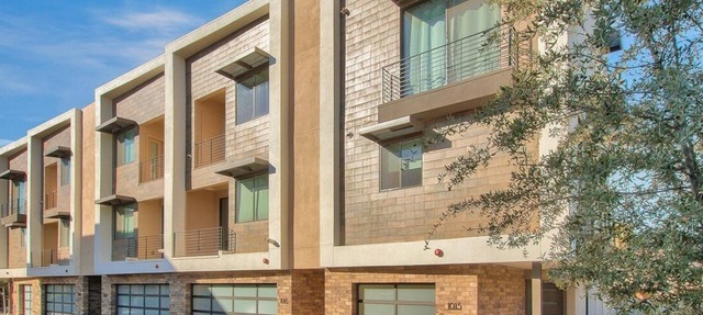 Old Town Scottsdale Townhouse- Modern, Comfortable and Great Location in Scottsdale