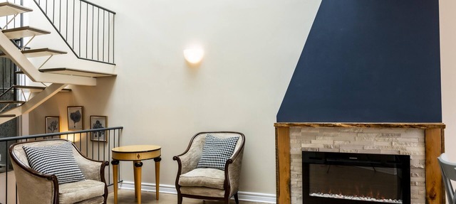 Open floorplan with country accents and a modern in saint Laurent