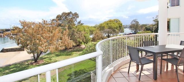 Pago Pago 4 - Spacious 2 Bedroom Apartment on Mooloolaba Spit in Mooloolaba