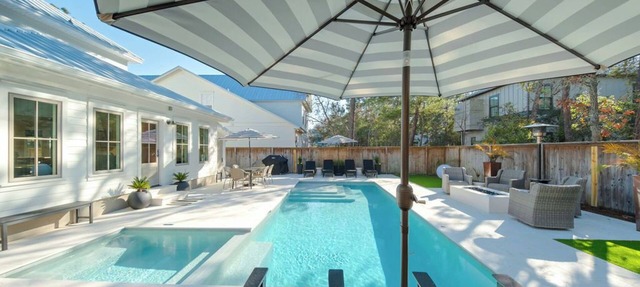 Private Pool, Coastal Cottonwood Retreat, Sleeps 13, Beach Access in Inlet Beach