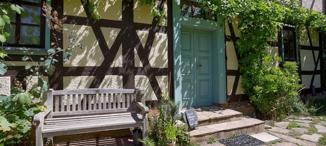 Quiet vacation apartment in Glücksbrunn Castle Park - right next to Altenstein Park in Bad Liebenstein