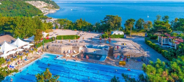 Residence Mare Azzurro Apartment Carso for 6 persons in Duino Aurisina