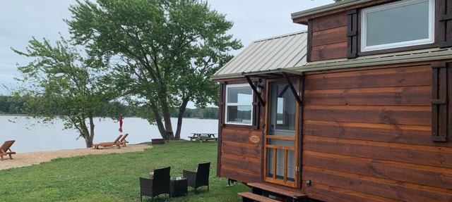 Riverbottom - Tiny Home 2 in Bellevue
