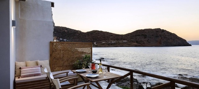 Romantic Waterfront Studio with Uninterrupted Sea Views in Mochlos in Sitia
