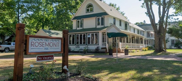 Rosemont Inn Resort in Douglas