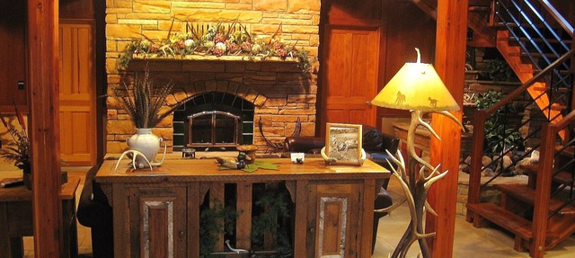 Rustic, Elegant 8,000 Sq. Ft. Timber Frame Lodge in Southwest Wisconsin. in Spring Green