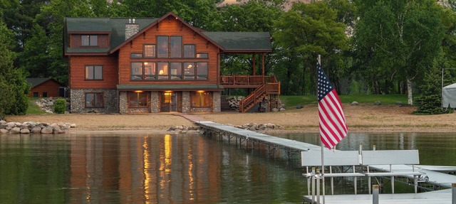 Sandy Beach, Pool Table, 8 Beds, Family Fun in Merrifield