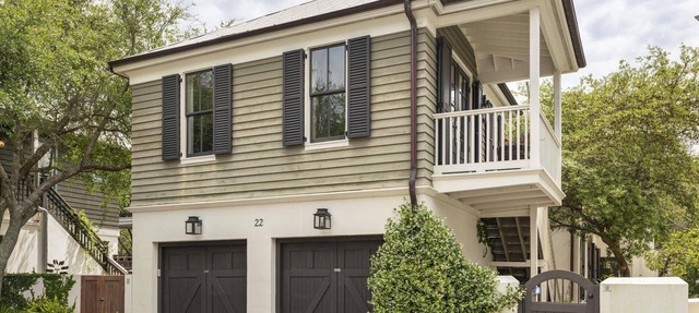 Santa Marta: Fabulous Carriage House - South of 30a - Pet Friendly! in Rosemary Beach
