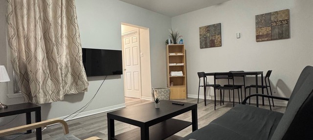 Serenity Suite - 2Br in Cornwall