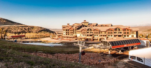 Ski-in/Ski-out 3 Bedroom Canyons Resort in Park City