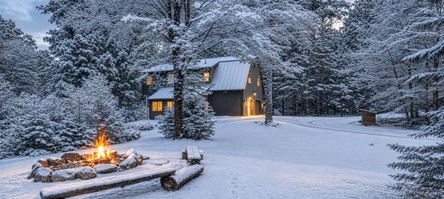 Slippery Slope Chalet, Hot tub, Arcade, Firepit, 5 min to Base, Nightlife and Restaurants in Killington