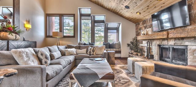 Slopeside Contemporary! Private Hot Tub, High-Speed Wi-Fi, Perfect for Groups! in Deer Valley