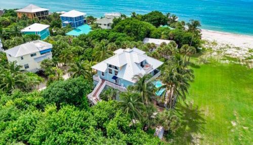 Sol Mar-Oceanfront Beachhouse in Captiva
