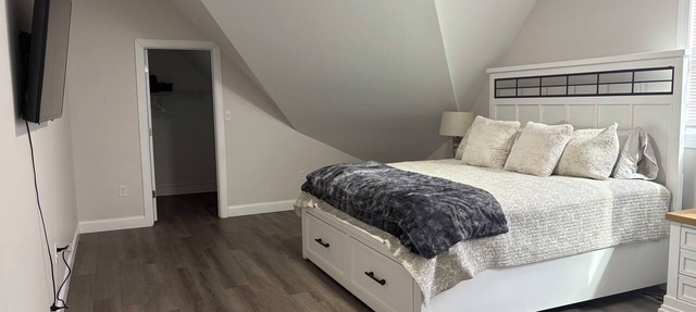 Spacious 7-bedroom house in historic Old New Castle in New Castle
