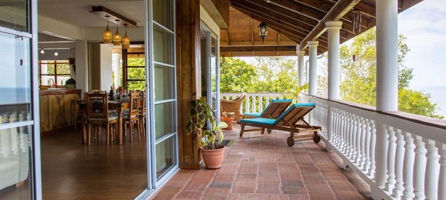 Spacious hideaway with ocean views and fine eatery in Anse La Raye
