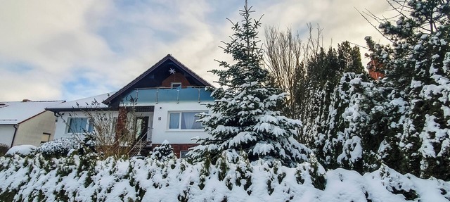Spacious vacation apartment in the Harz Mountains with garden and barbecue in Bischofferode