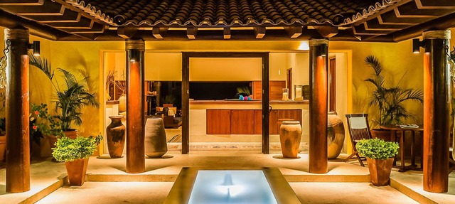 Spectacular 9-bedroom ocean-view property at Four Seasons Punta Mita - sleeps 25 in Punta de Mita